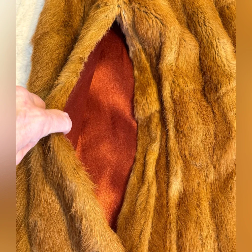 Vintage 50’s/60’s honey brown/whiskey colored mink fur “swing coat”/stroller - Picture 5 of 13